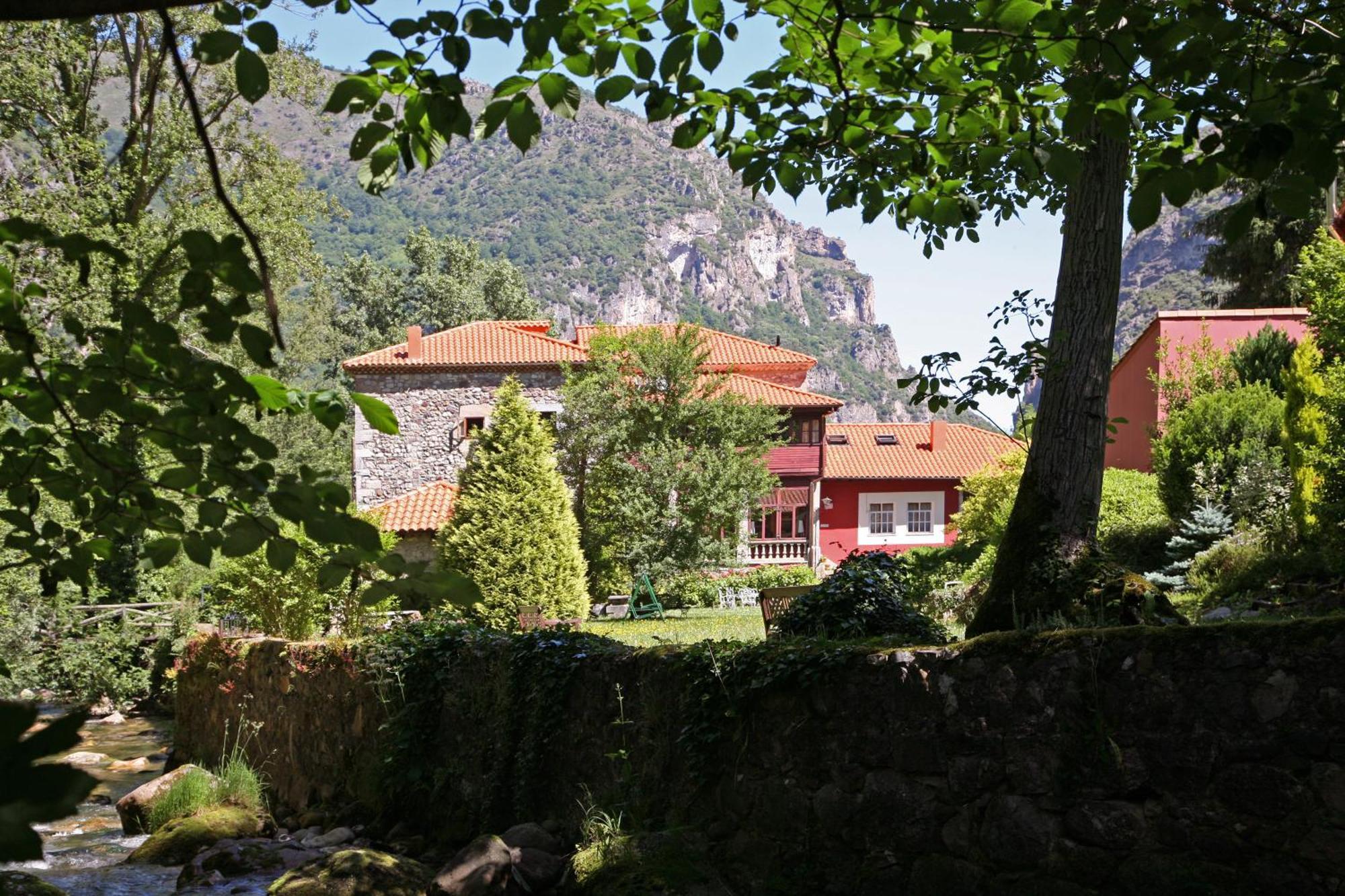 Hotel Y Ar Palacio Florez Estrada Genestoso Exterior foto